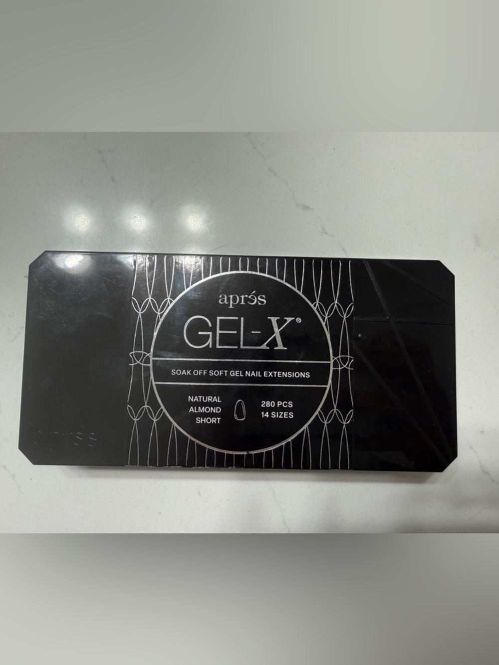 après GEL-X Soak Off Soft Gel Nail Extensions - Natural Almond